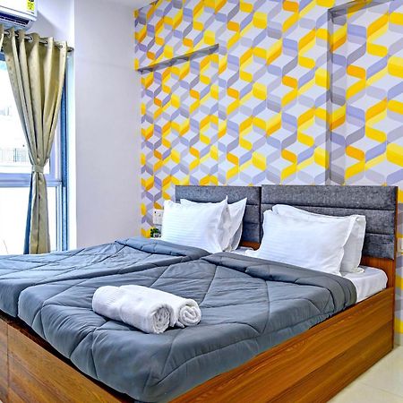 Hsquare Luxury Apartments Goregaon مومباي المظهر الخارجي الصورة