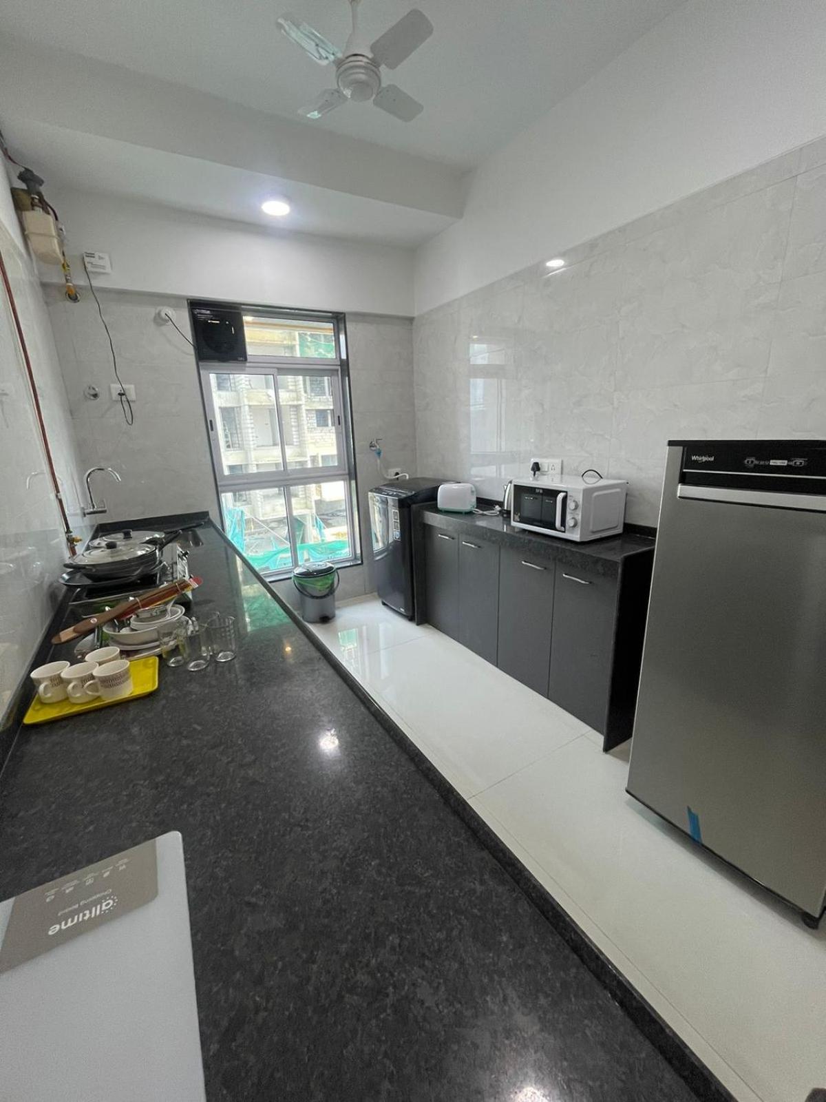 Hsquare Luxury Apartments Goregaon مومباي المظهر الخارجي الصورة