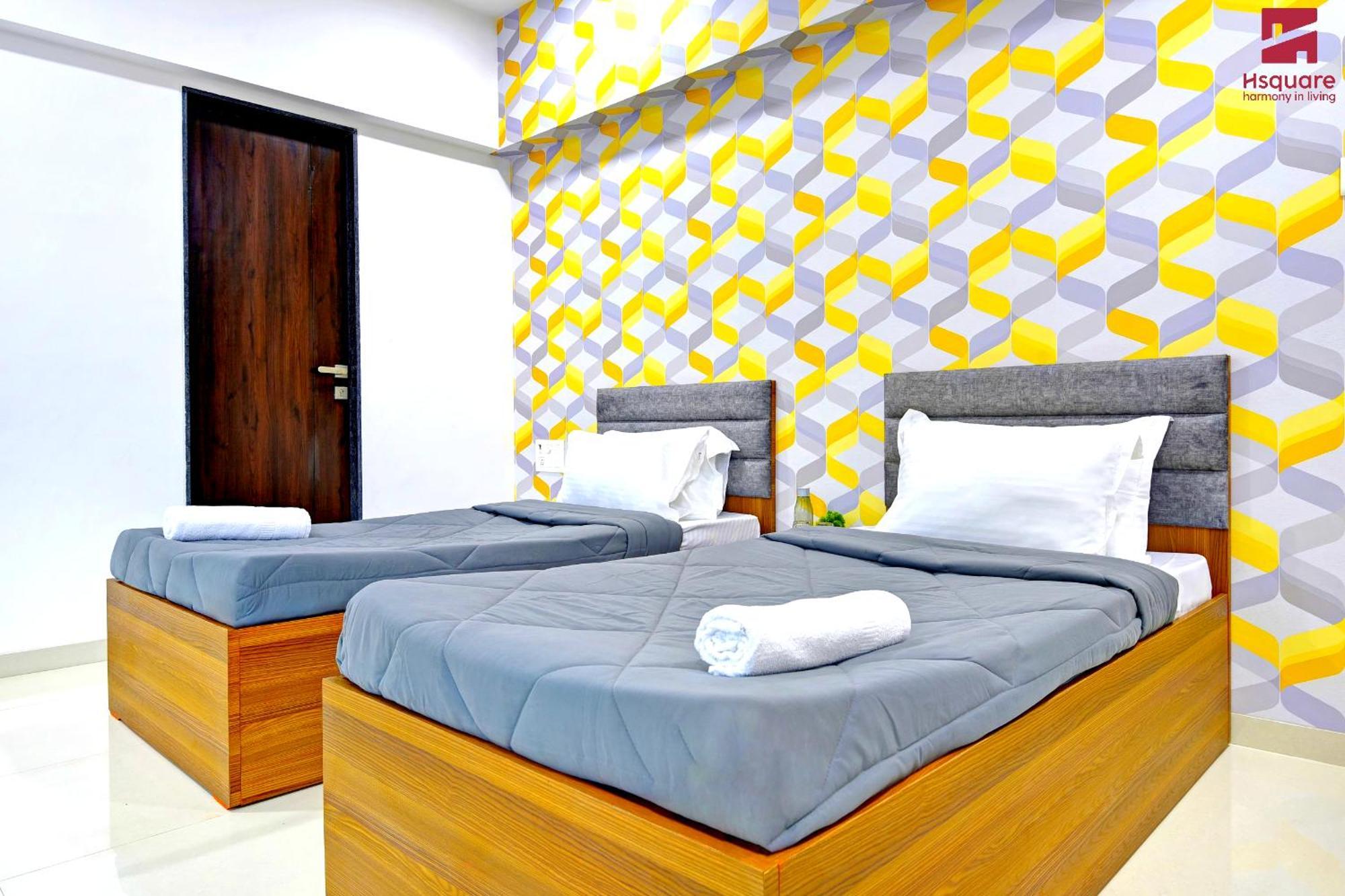 Hsquare Luxury Apartments Goregaon مومباي المظهر الخارجي الصورة
